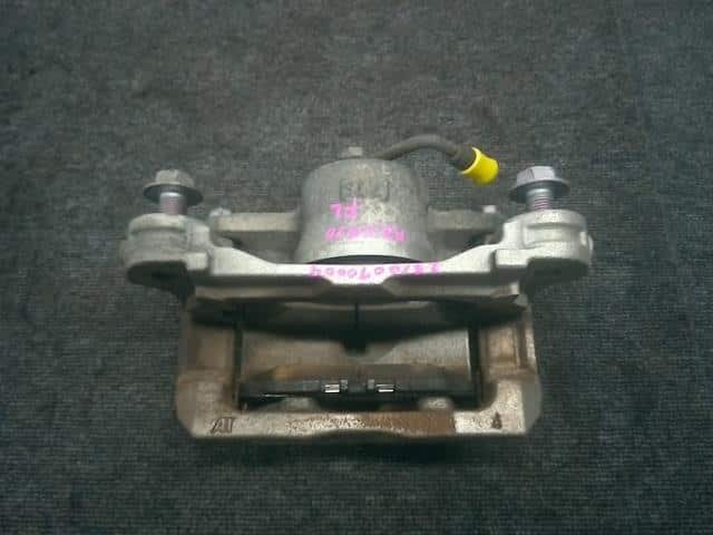 Front Left Caliper TOYOTA Crown 2018 6AA-AZSH20 4775030610
