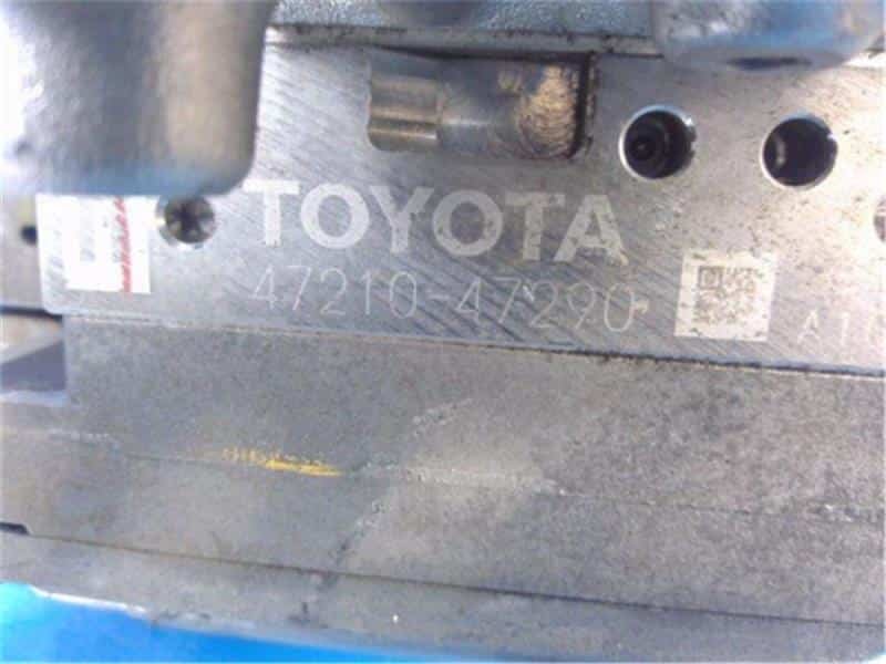 Brake Booster TOYOTA Prius 2010 DAA-ZVW30
