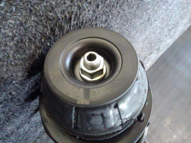 Front Right Strut Assembly TOYOTA Aqua 2015 DAA-NHP10 4851052L70 - Image 4