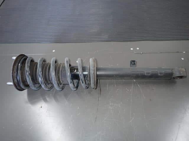 Front Left Strut TOYOTA Mark X 2005 DBA-GRX120 4852029845 - Image 2